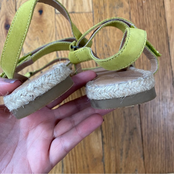 Madewell Leather The Hallie Espadrille Sandal in Gilded Chartreuse Size 7.5 - Picture 9 of 10